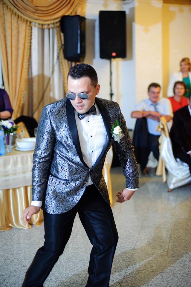 Cei doi s-au cunoscut la un club din Lugoj