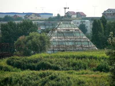 Piramida a ajuns o ruina