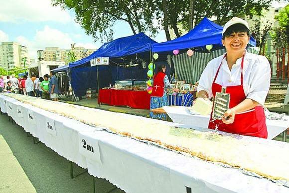 Ultima placinta facuta a avut doar zece metri lungime