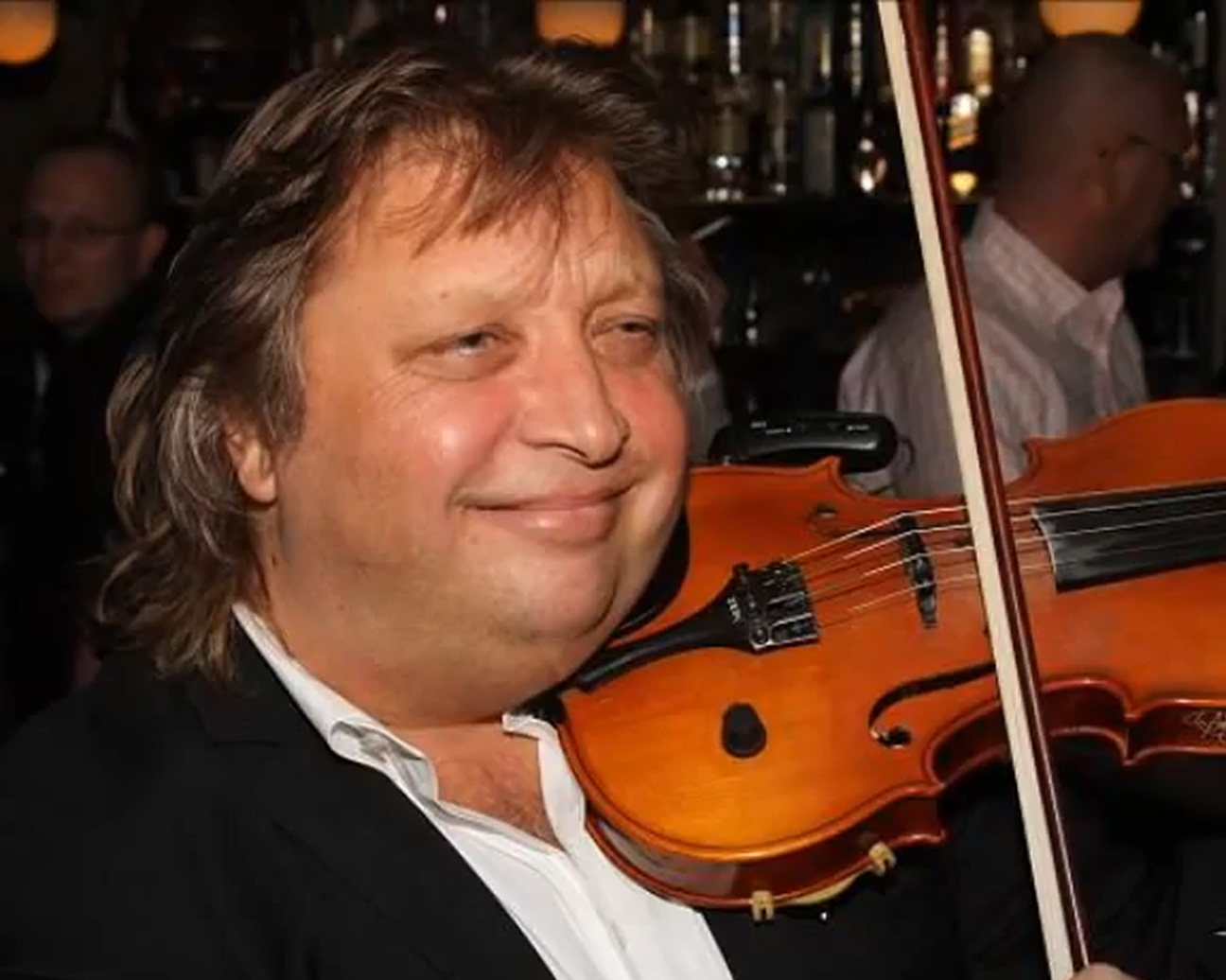 Violonistul a plecat din Romania la varsta de 17 ani