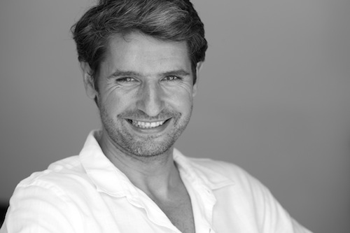 Eugene Popa va sustine workshop-ul de hipnoza regresiva