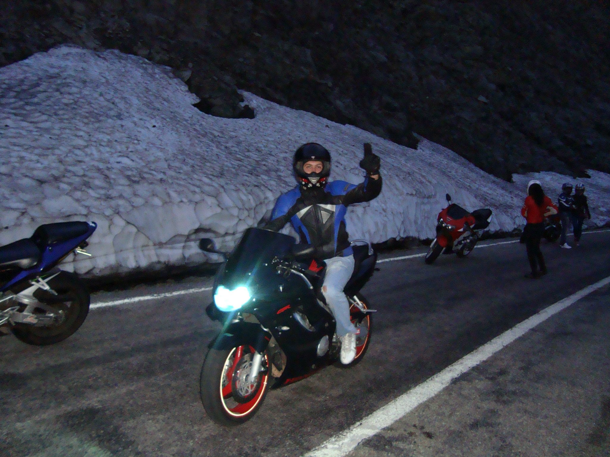 Ady era un pasionat al motoarelor