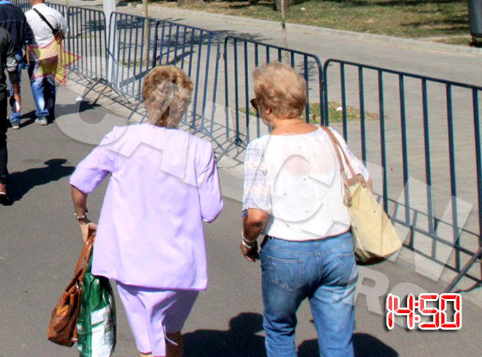 Doamnele il sustin pe Victor Ponta, care are numeroase admiratoare in randul reprezentantelor sexului frumos