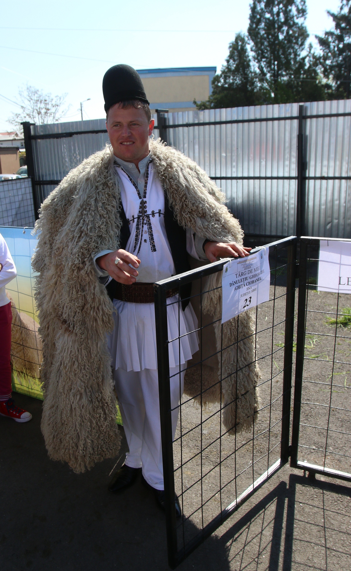 Ghita ne-a povestit ca vrea sa ii faca fiului sau o 