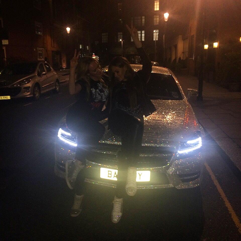 Tanara, care sambata va implini 21 de ani, spune ca masina atrage mult prea multa atentie