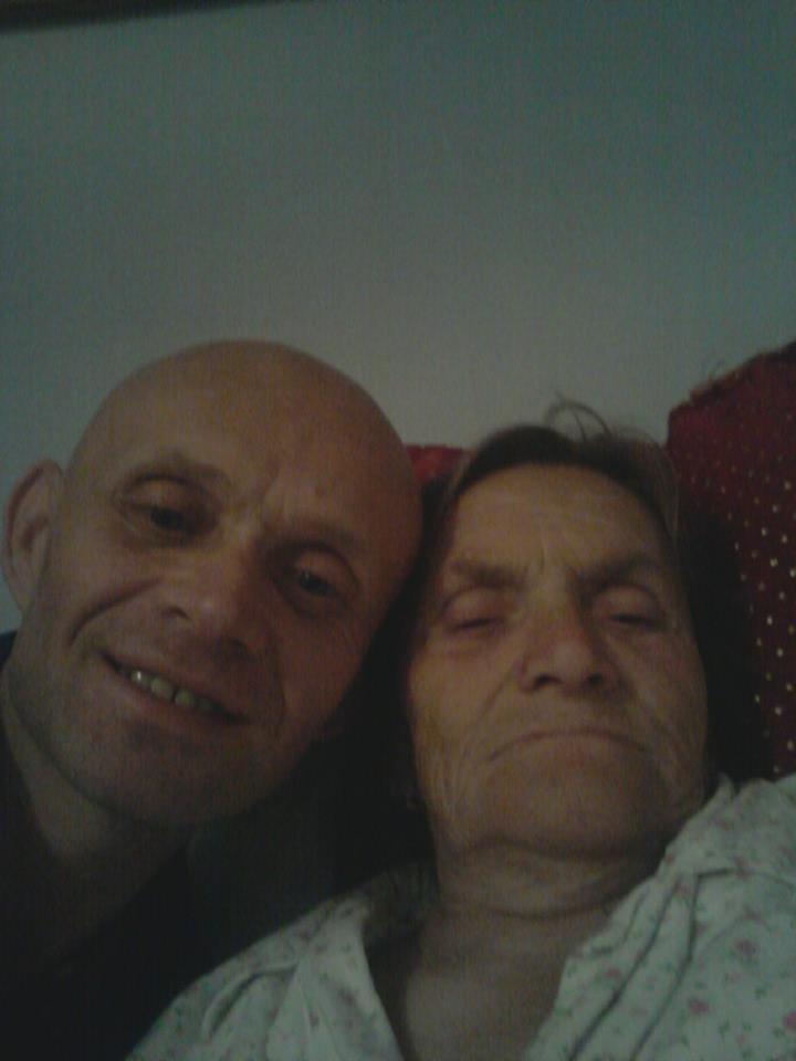 Alex Jidveianu ne-a povestit ca cea mai importanta persoana din viata sa este mama sa