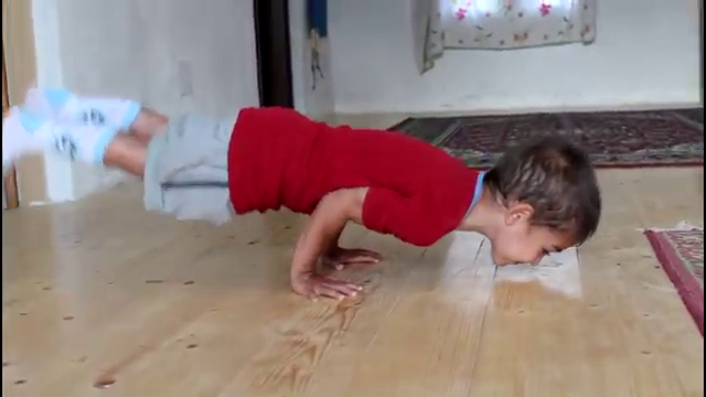 Asa arata Claudio, inainte sa ajunga vedeta in toata lumea