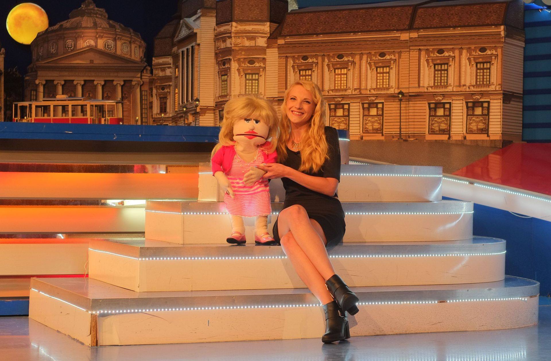 Crina a reusit sa aduca in Romania arta ventrilogiei