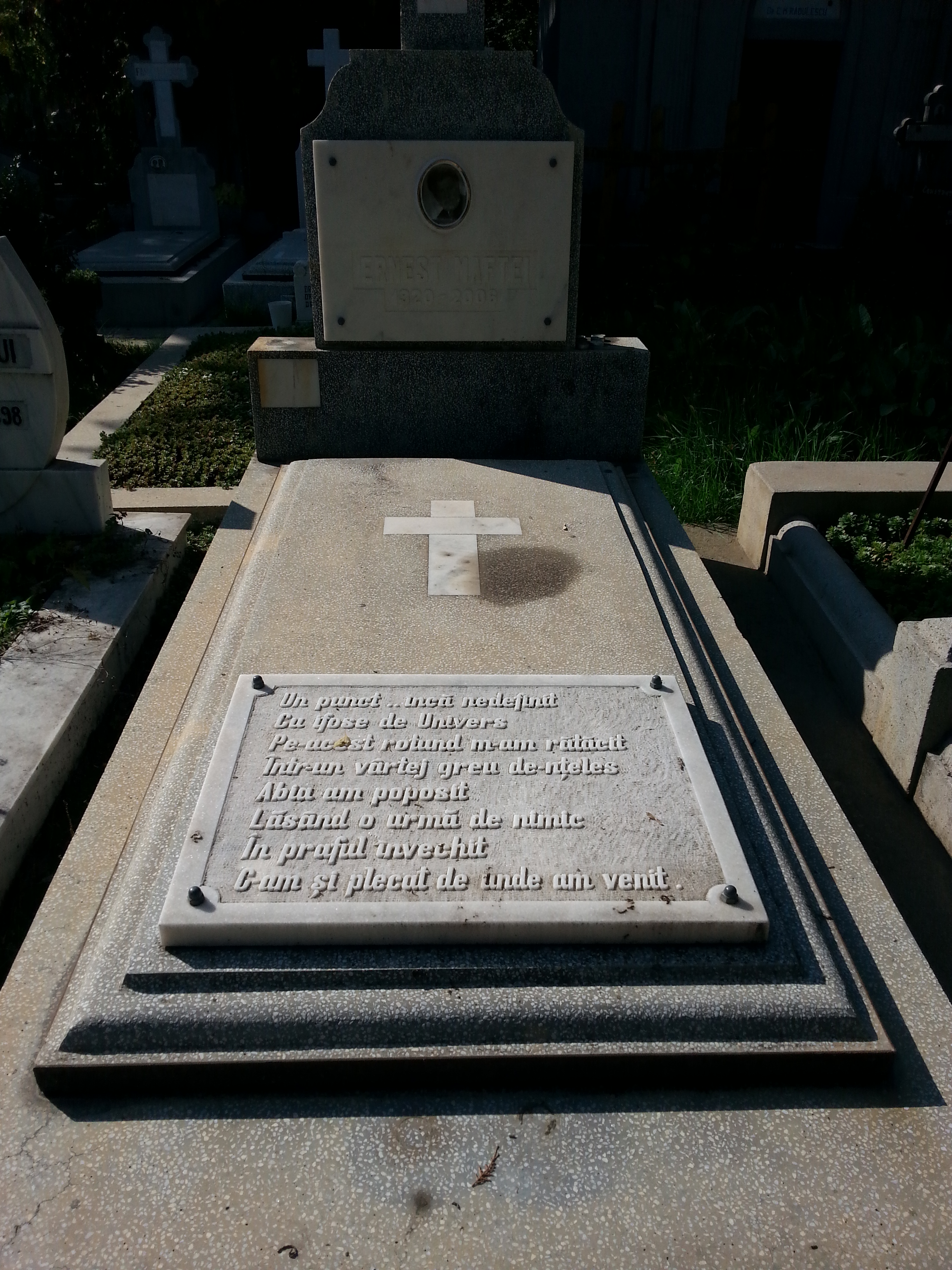 Mormantul marelui artist a ramas uitat de fanii filmului romanesc