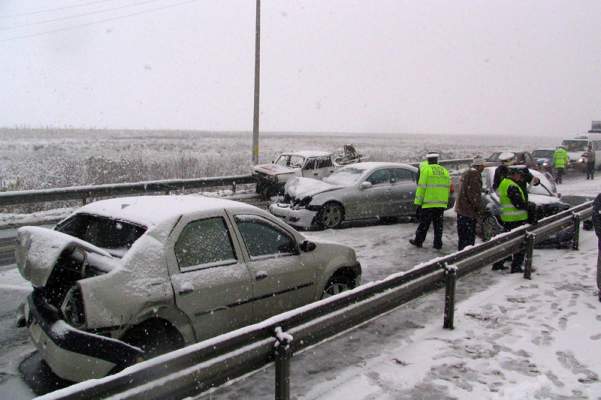Zapada a facut deja primele victime pe A2