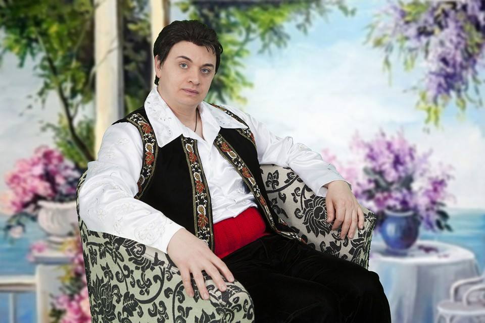 Cantaretul ne-a spus ca peste ceva ani va reveni in Romania pentru a se lansa