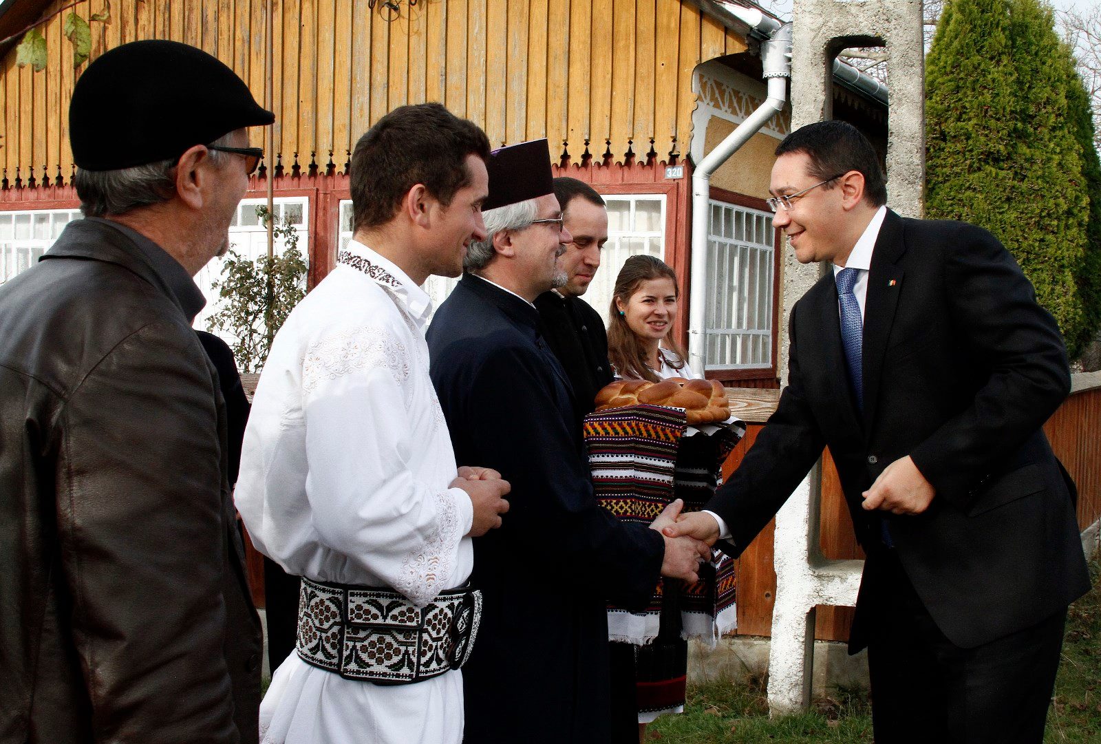 Victor Ponta s-a intors in locul in care a copilarit