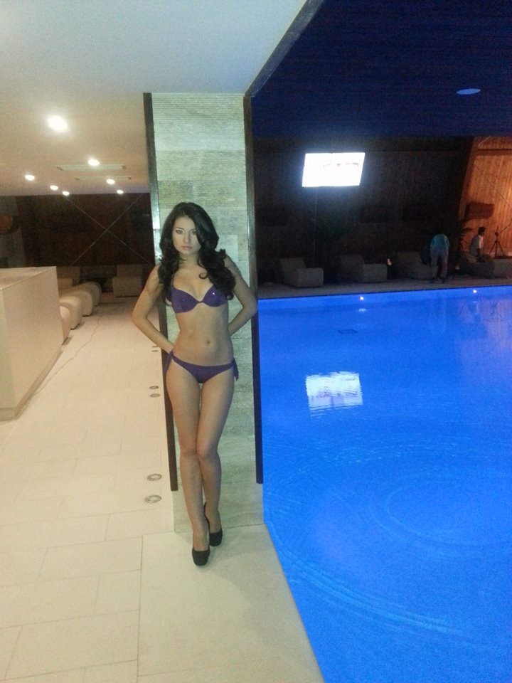 Putini stiu ca Andreea Ionica a participat la concursul Miss Univers