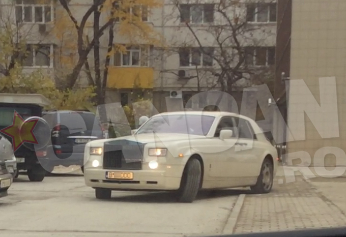 Dan Diaconescu a votat in turul doi al alegerilor prezidentiale