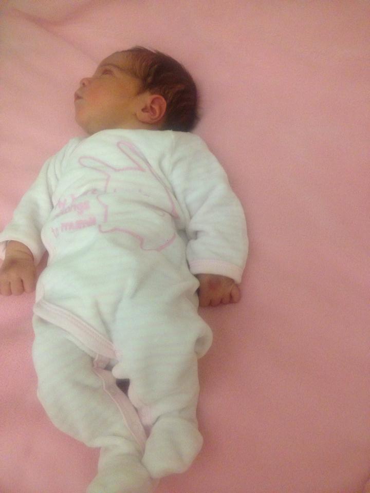 Adele a avut circa 3,2 kilograme