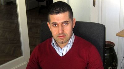 Avocatul Artin Sarchizian a demonstrat ca religia ramane obligatorie in scoli