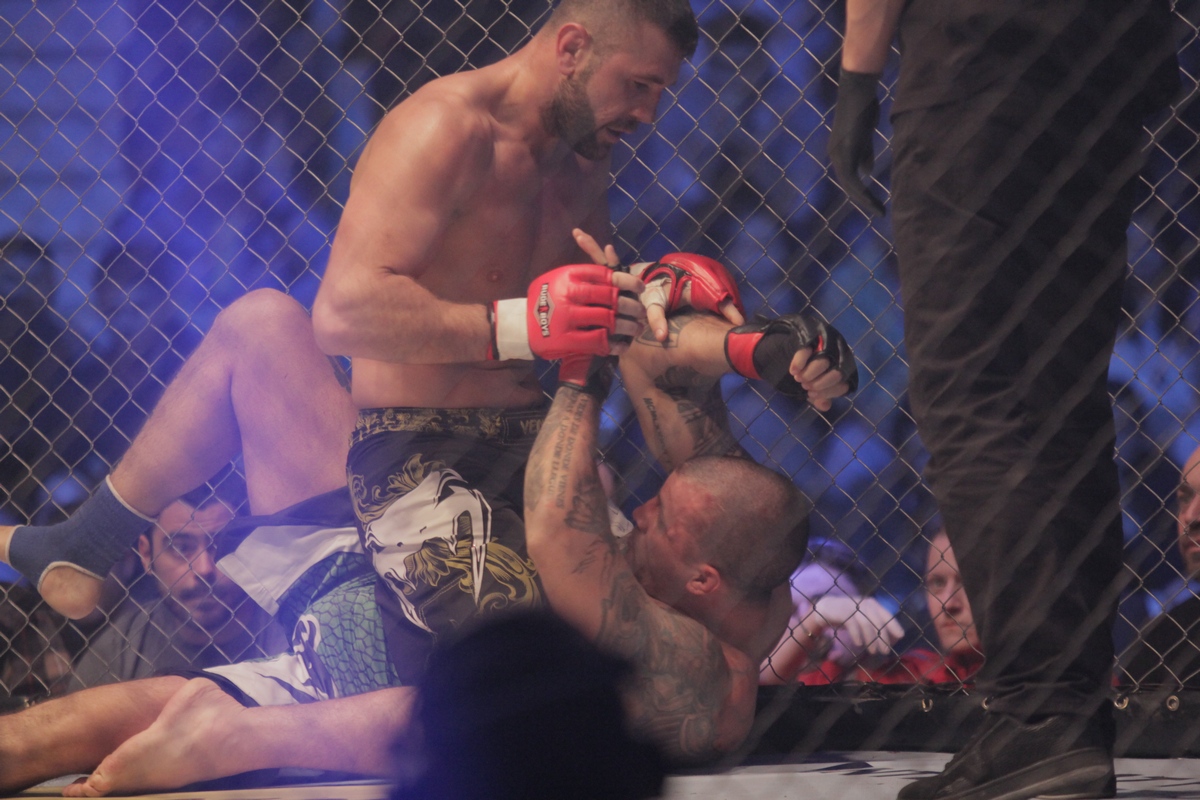 Adrian Preda a reusit o victorie spectaculoasa in fata adeversarului sau venit din Ungaria