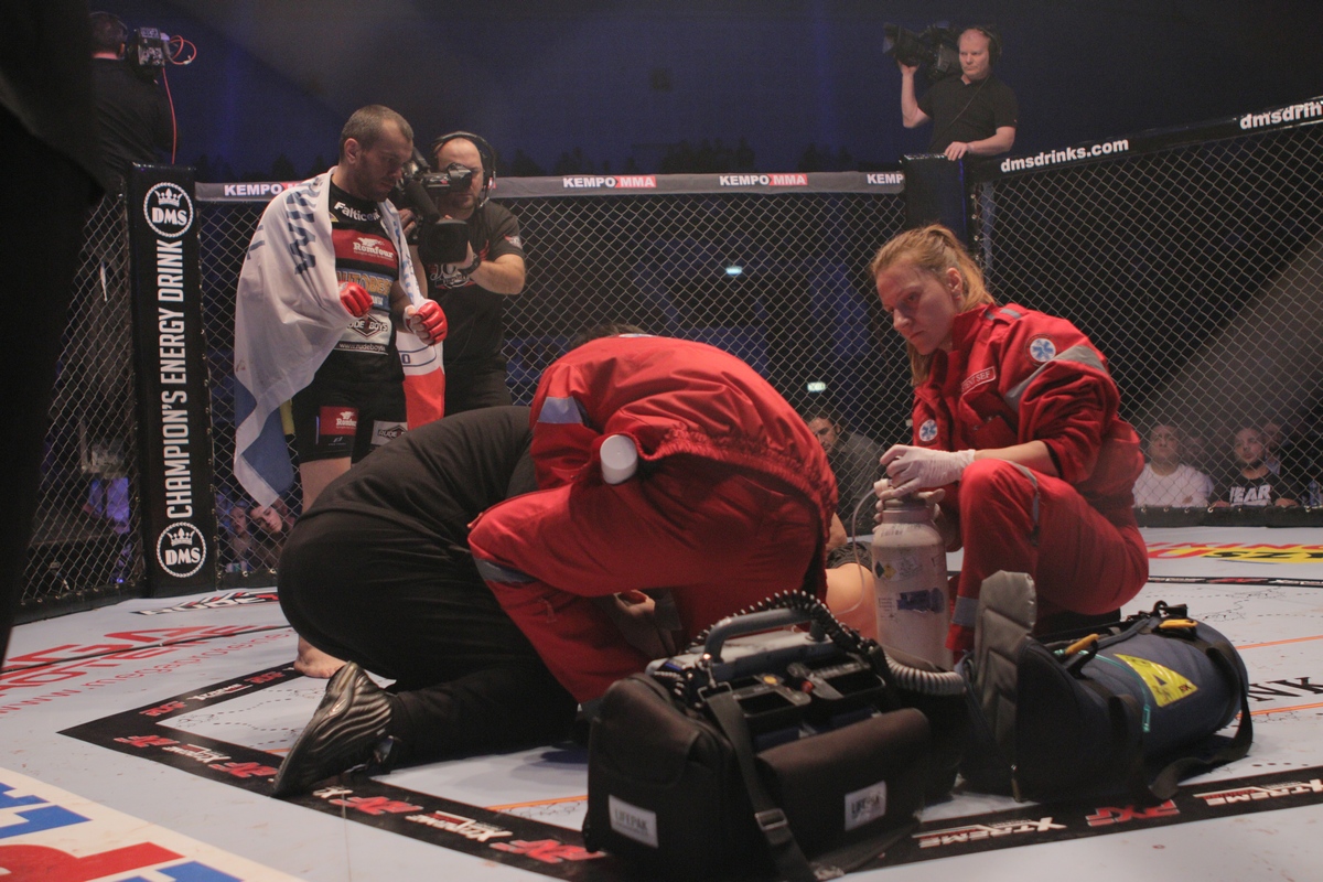 Atodiresei si-a terminat adversarul in doar trei secunde