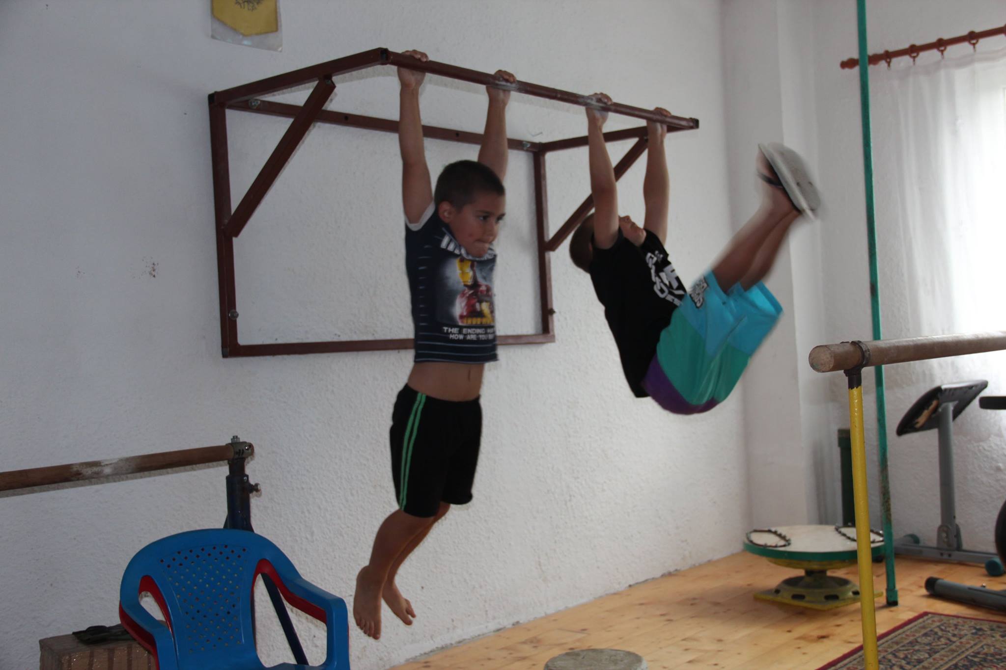 Cei doi prichindei ai ai lui Iulian Stroe au reinceput antrenamentele