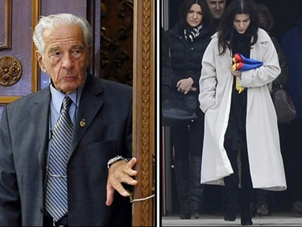 Dana Nicolaescu s-a imbracat in alb la funerariile sotului sau