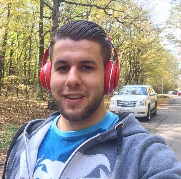 Andrei conduce numai bolizi de lux