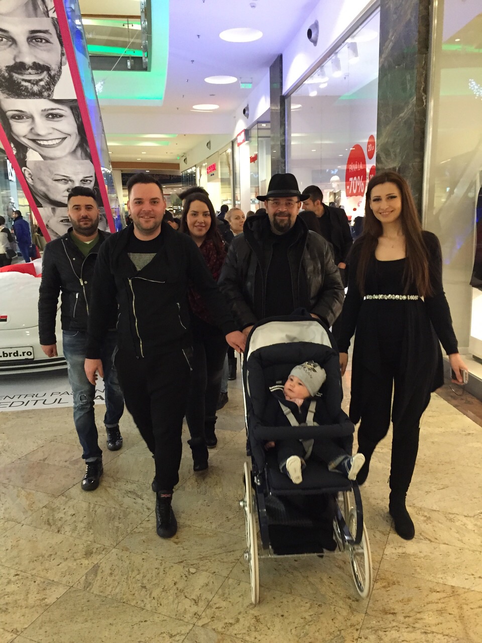 De fiecare data cand are timp liber Piedone il petrece in compania familiei