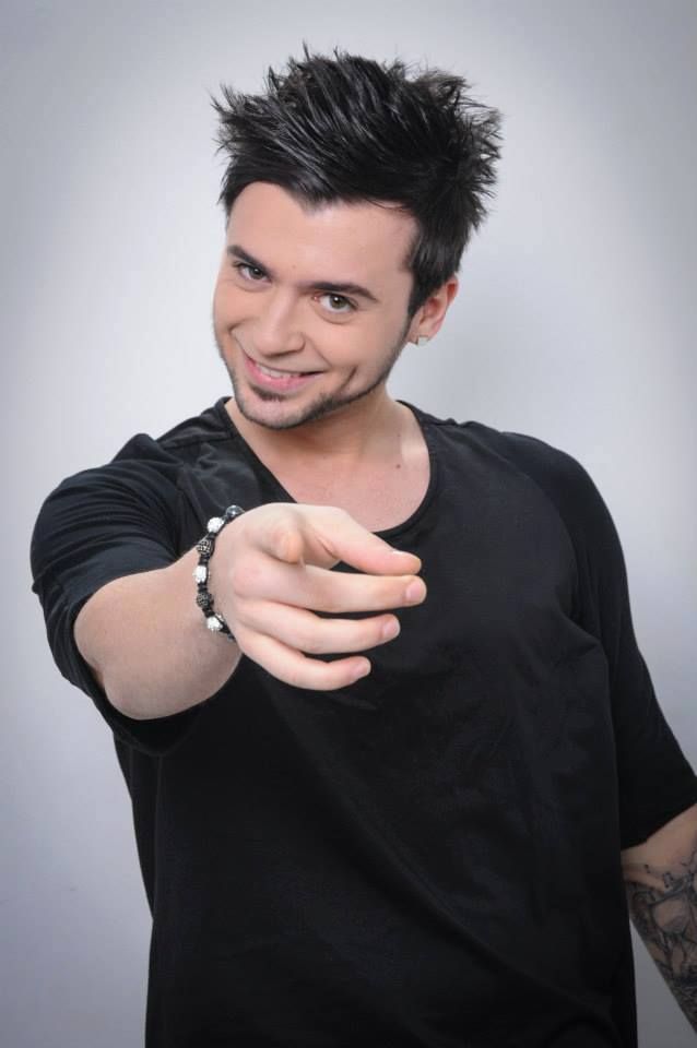 Noni Razvan Ene a debutat in muzica