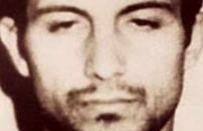 Criminalul isi viola victimele si le sugea sangele