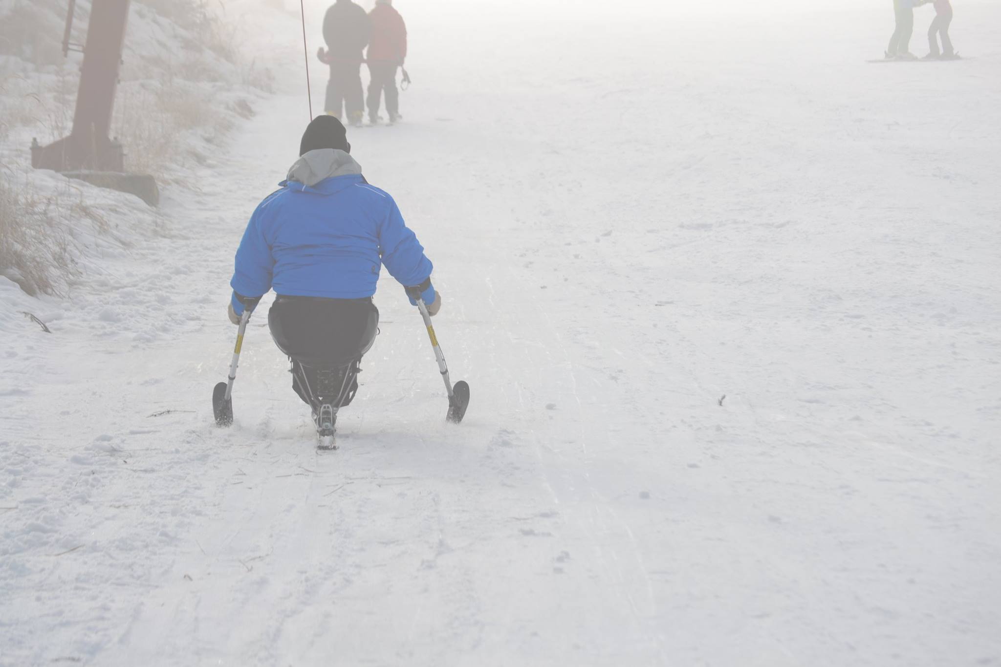 Ziua de 13 a fost cu ghinion pentru Florin, care a ramas imobilizat intr-un scaun cu rotile din cauza unui accident la alpinism