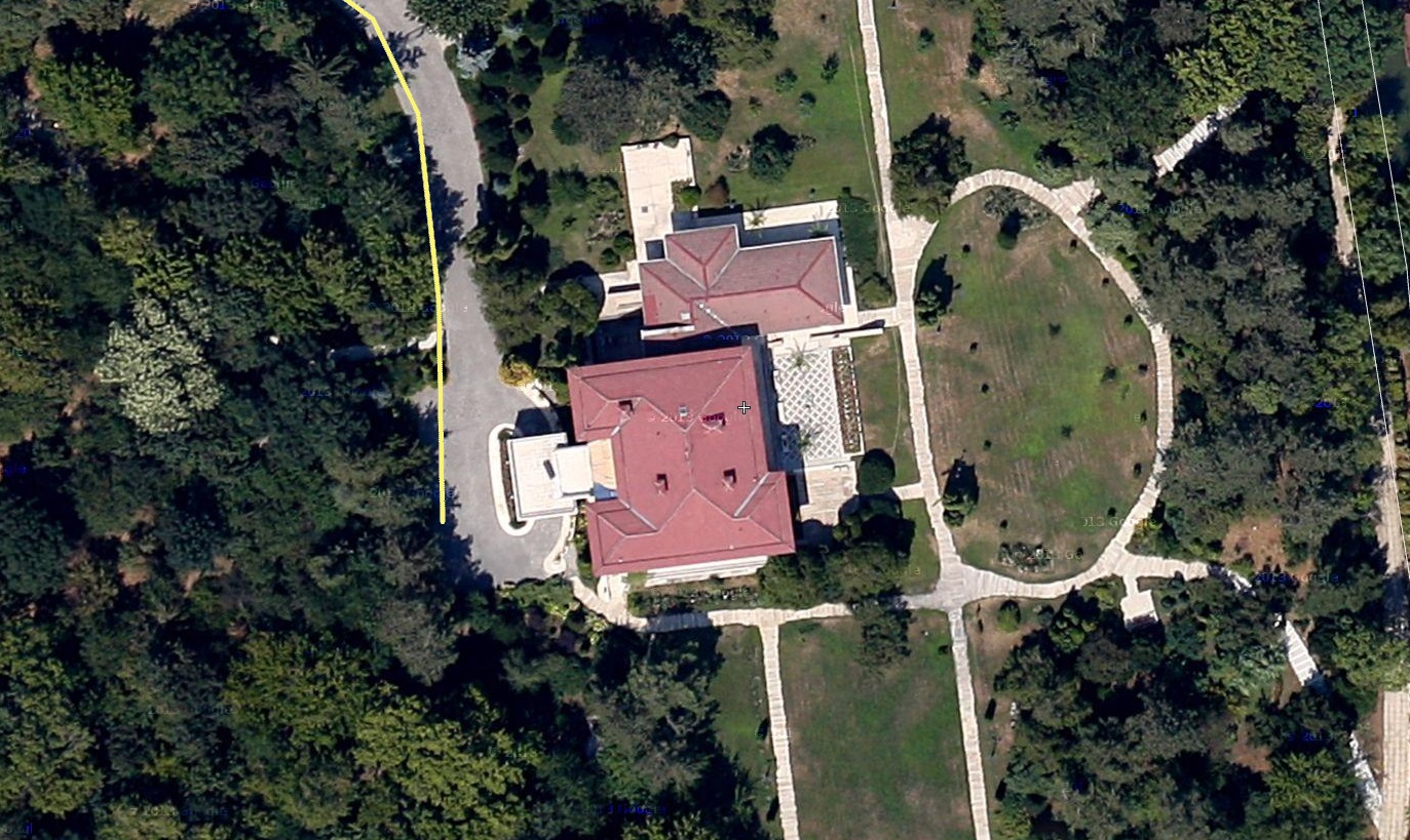 Vila Lac 3 este ocupata in prezent de Traian Basescu