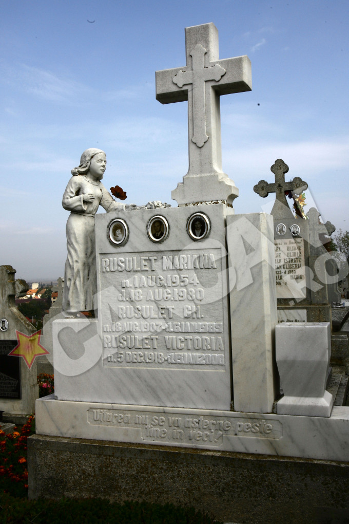 Ioan Neculaie si-a cumparat loc de veci in acelasi cimitir in care este inmormantata si iubita sa