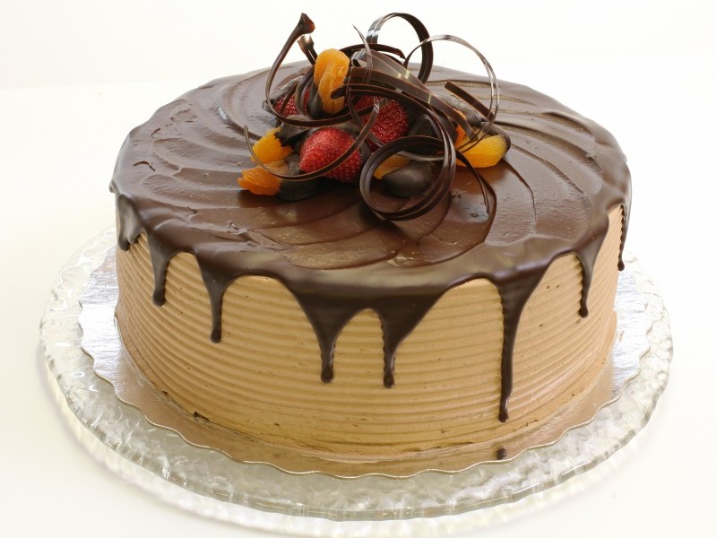 Specialistul CANCAN.ro spune ca fericirea este vazuta ca un tort