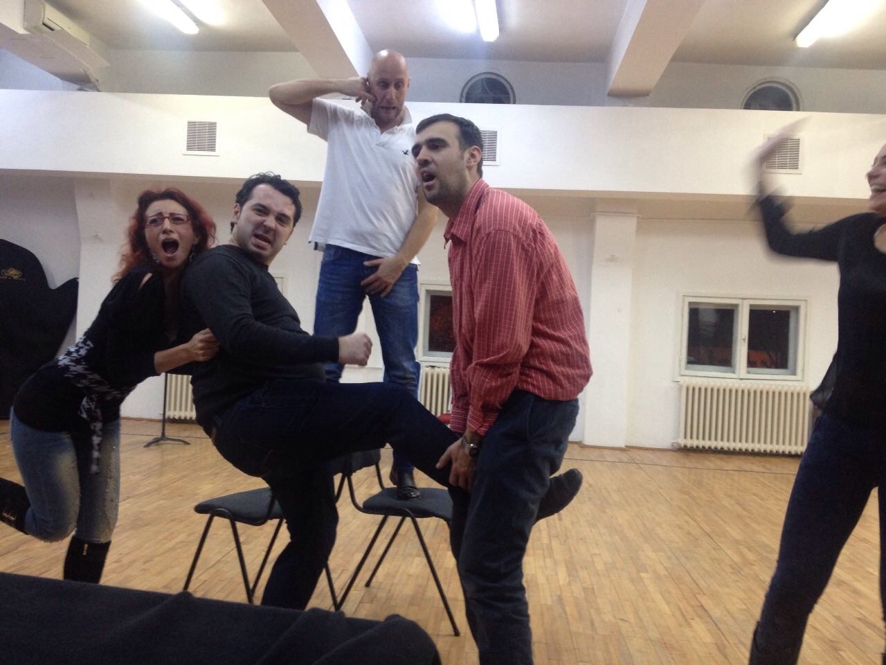 Artistul si-a pus capat zilelor dincauza datoriilor