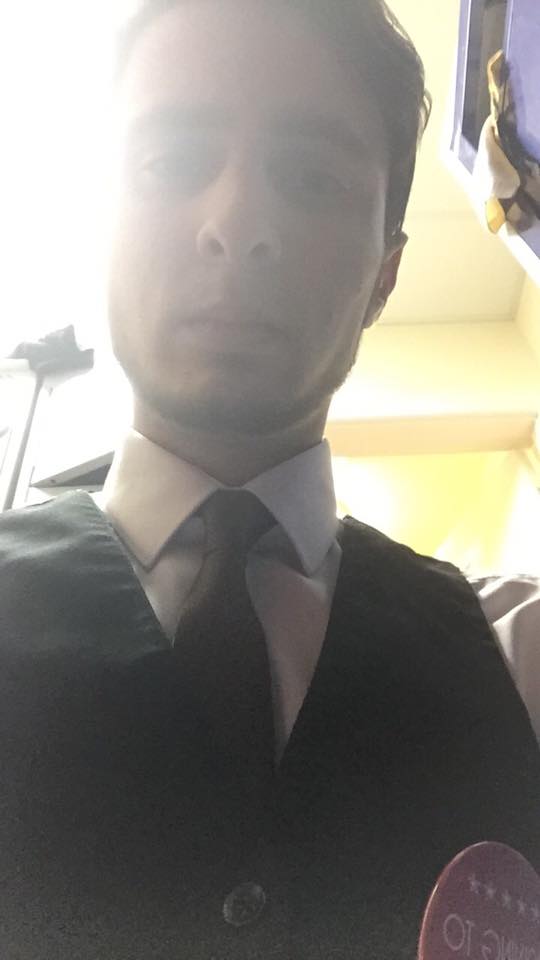 Alex Ion la restaurantul unde s-a angajat