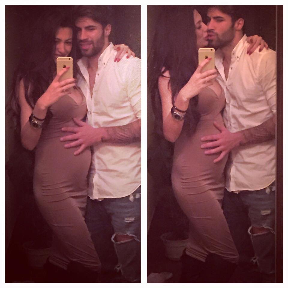 De abia acum a inceput sa i se vada burtica