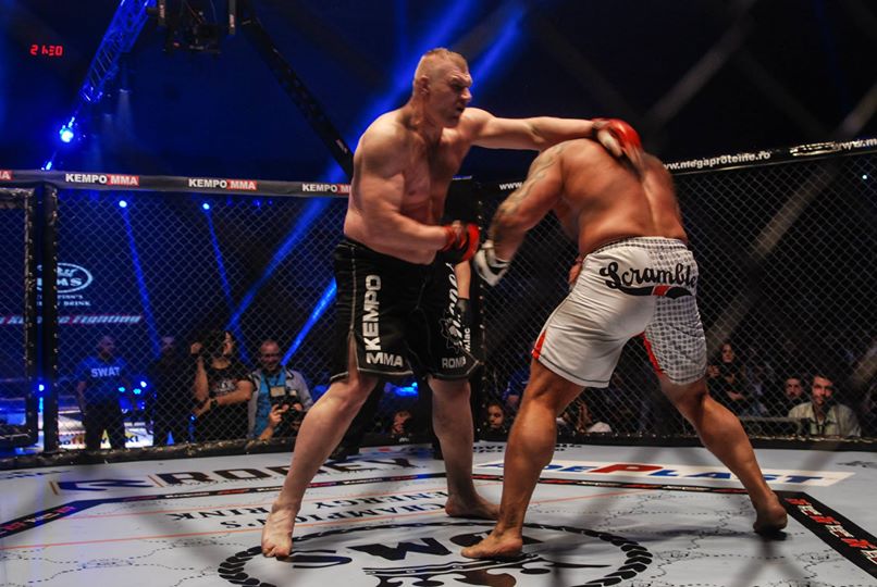 Tolea are un trecut spectaculos in galele de MMA