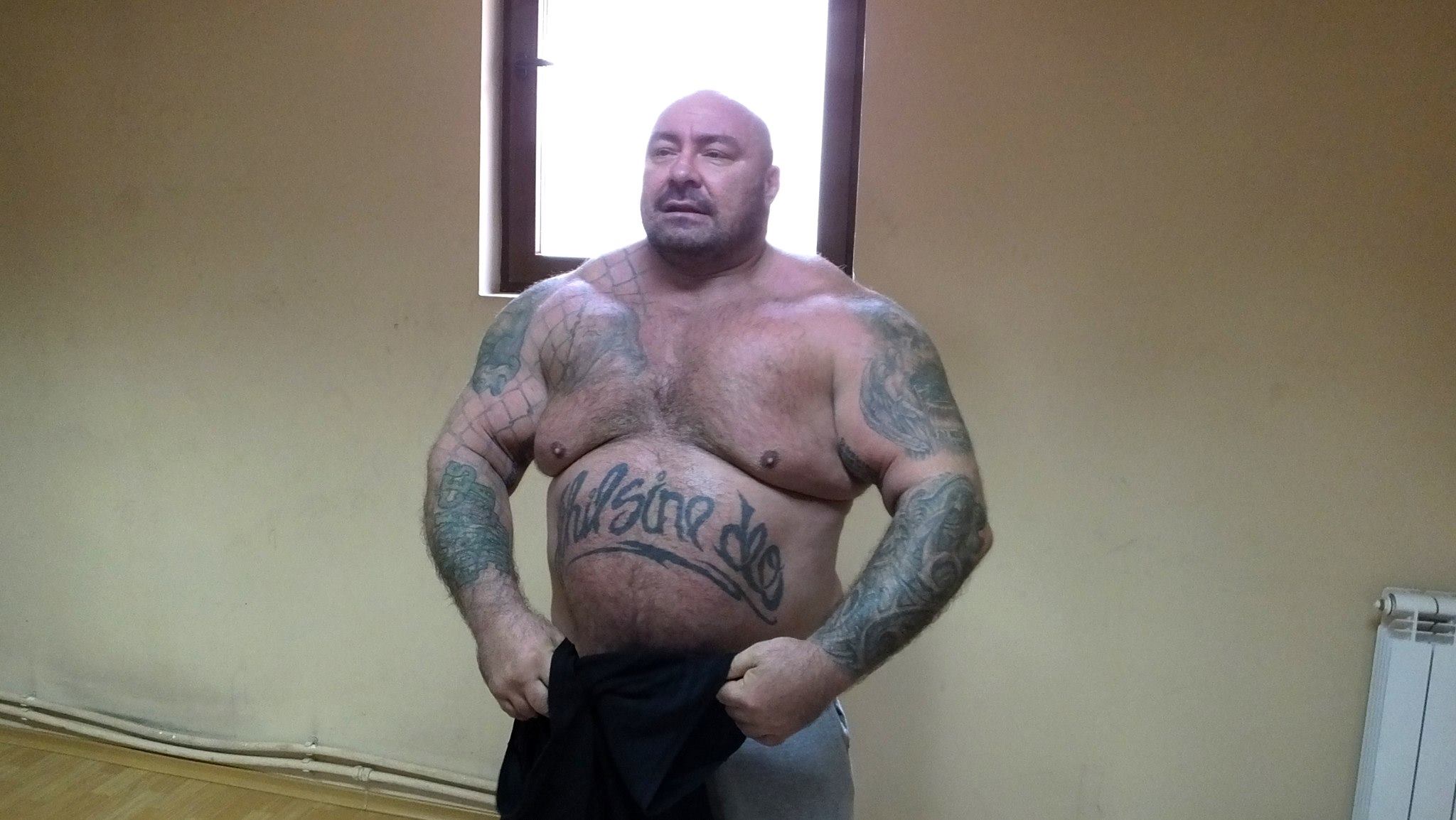 Sandu a slabit deja sapte kilograme, dar mai are pana sa ajunga la telul sau