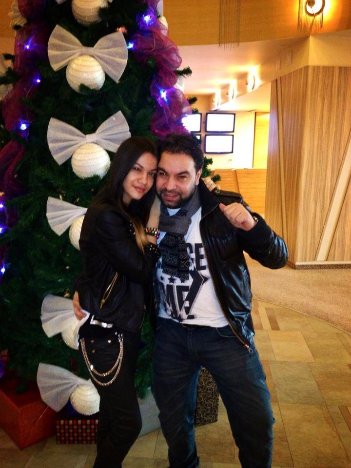 Betty Salam alaturi de tatal sau