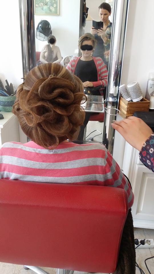 Gabriela a devenit cunoscuta dupa ce s-a iubit cu milionarul Irinel Columbeanu