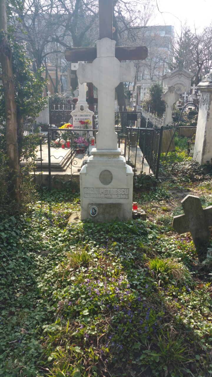 Maestrul are datorii si la Administratia Cimitirelor