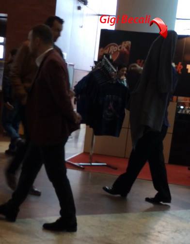 Becali a vrut sa se relaxeze singur