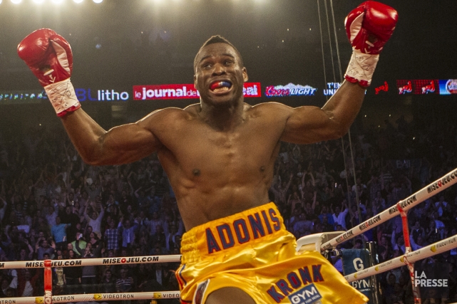 Adonis Stevenson a dat pana acum 21 de KO-uri