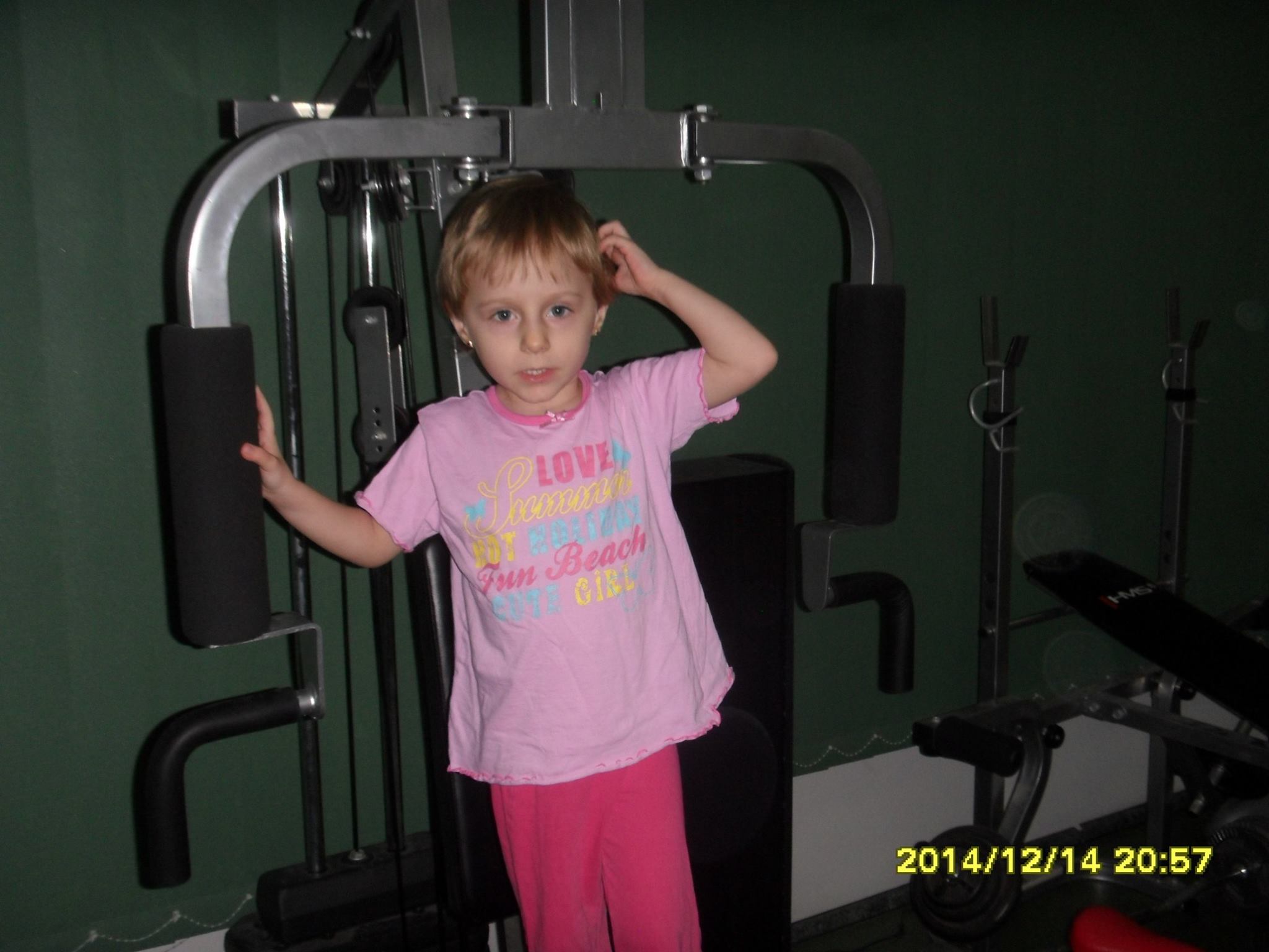 Micuta a trecut cu bine peste cosmarurile pe care le avea de cand a fost aruncata de mama sa din taxi