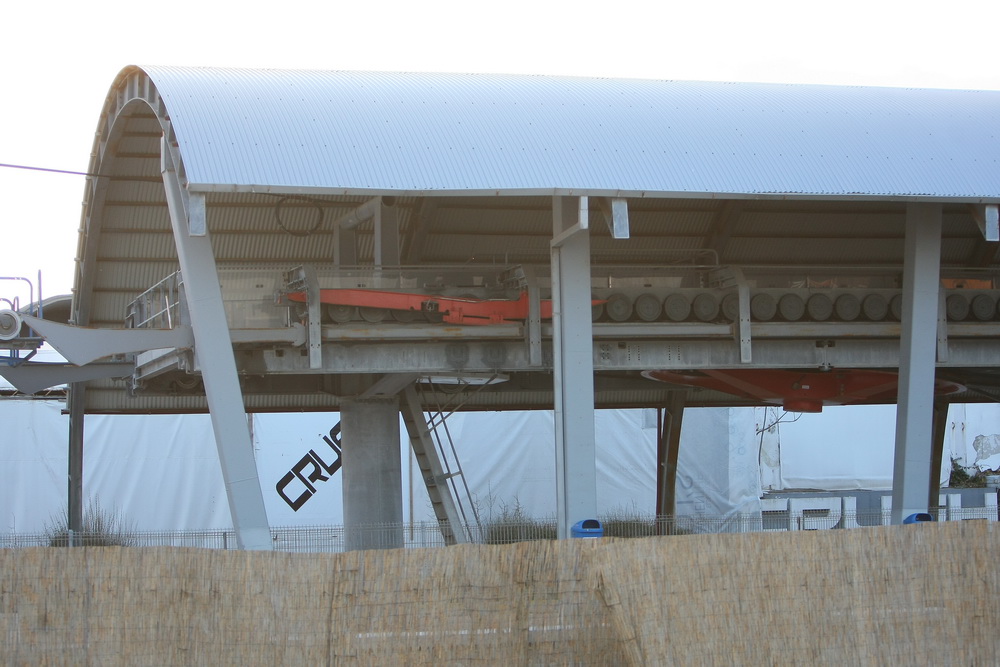 Telegondola este plina de rugina