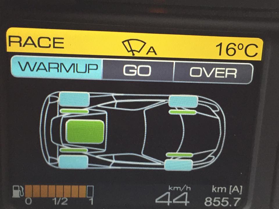 Motorul super car-ului ascunde o adevarata herghelie, mai exact 610 cai putere