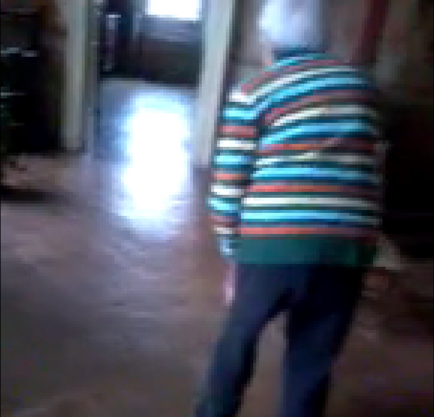 Romanca o injura ca la usa cortului