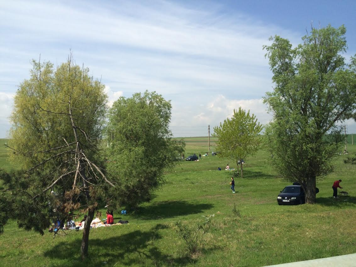 De 1 Mai romanii au luat cu asalt fiecare portiune de spatiu verde