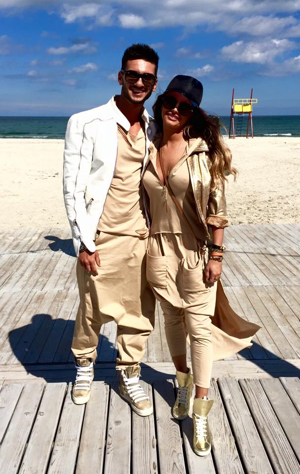 Iubita lui Dorian a intors toate capetele la plaja