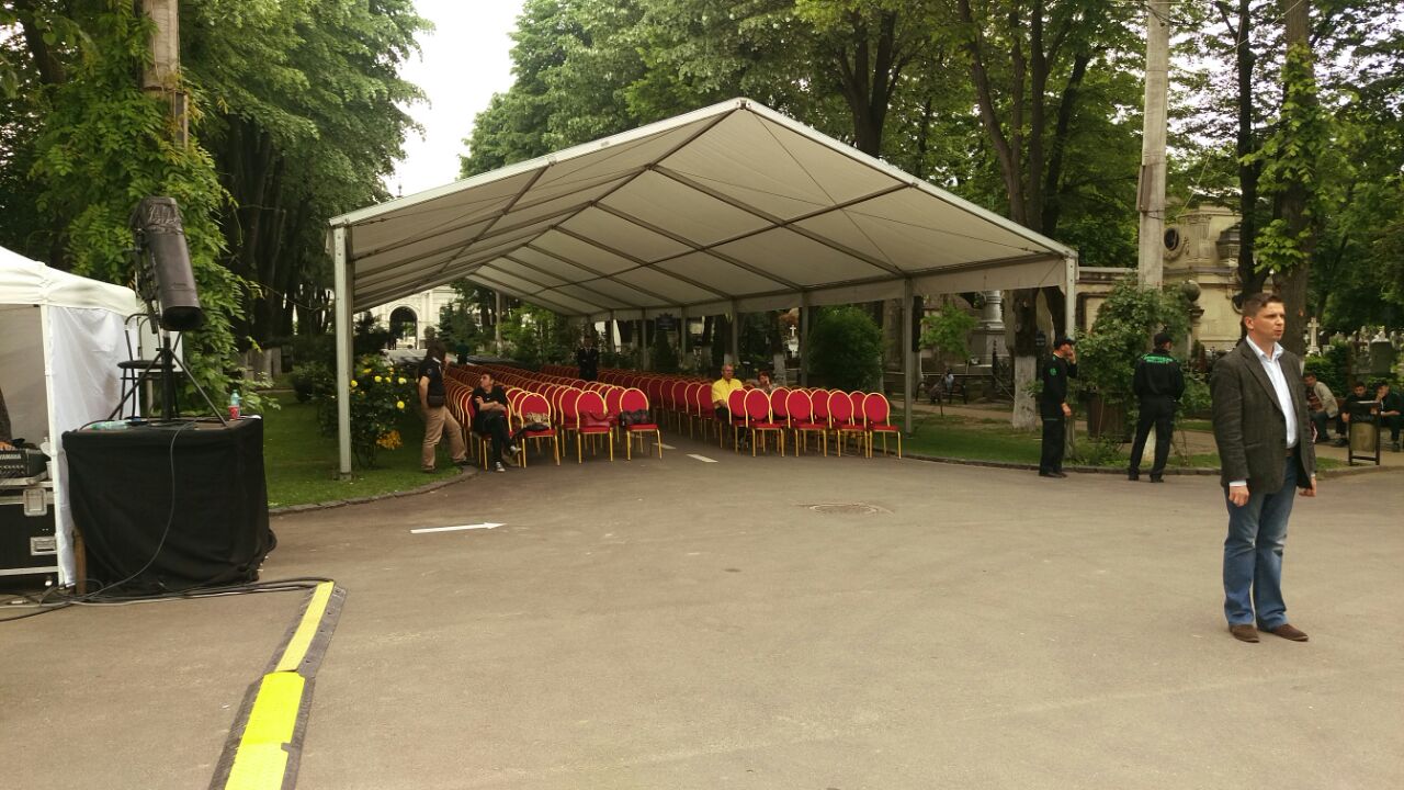 Administratia Cimitirelor si Crematoriilro Umane a amenajat cimitirul Bellu foarte bine