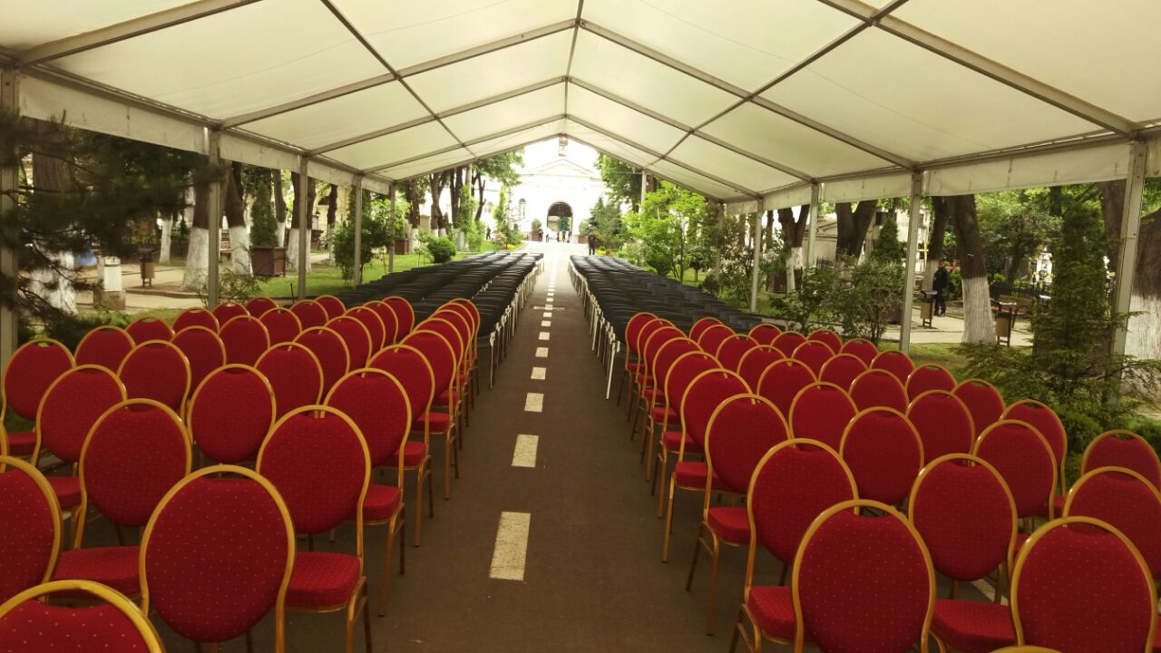 Administratia cimitirului Bellu are grija ca totul sa decurga normal in aceasta seara